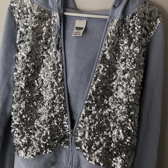 casual hoodie - Picture 1 of 2